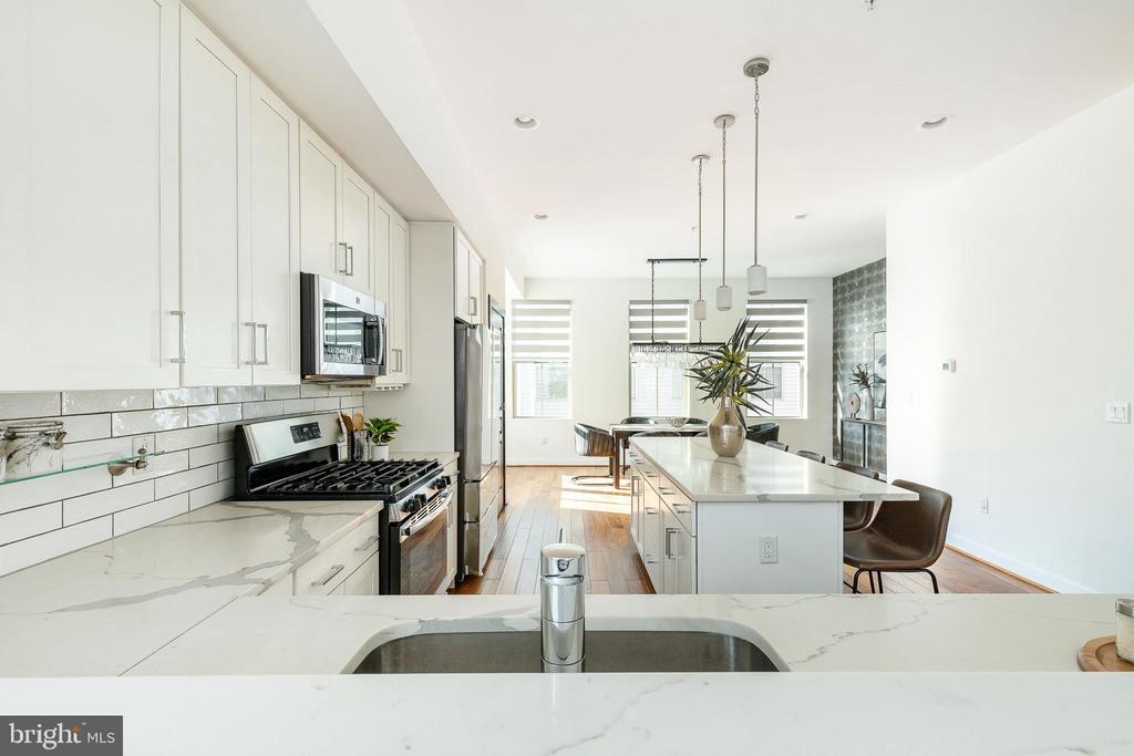 1432 S Leithgow Ter