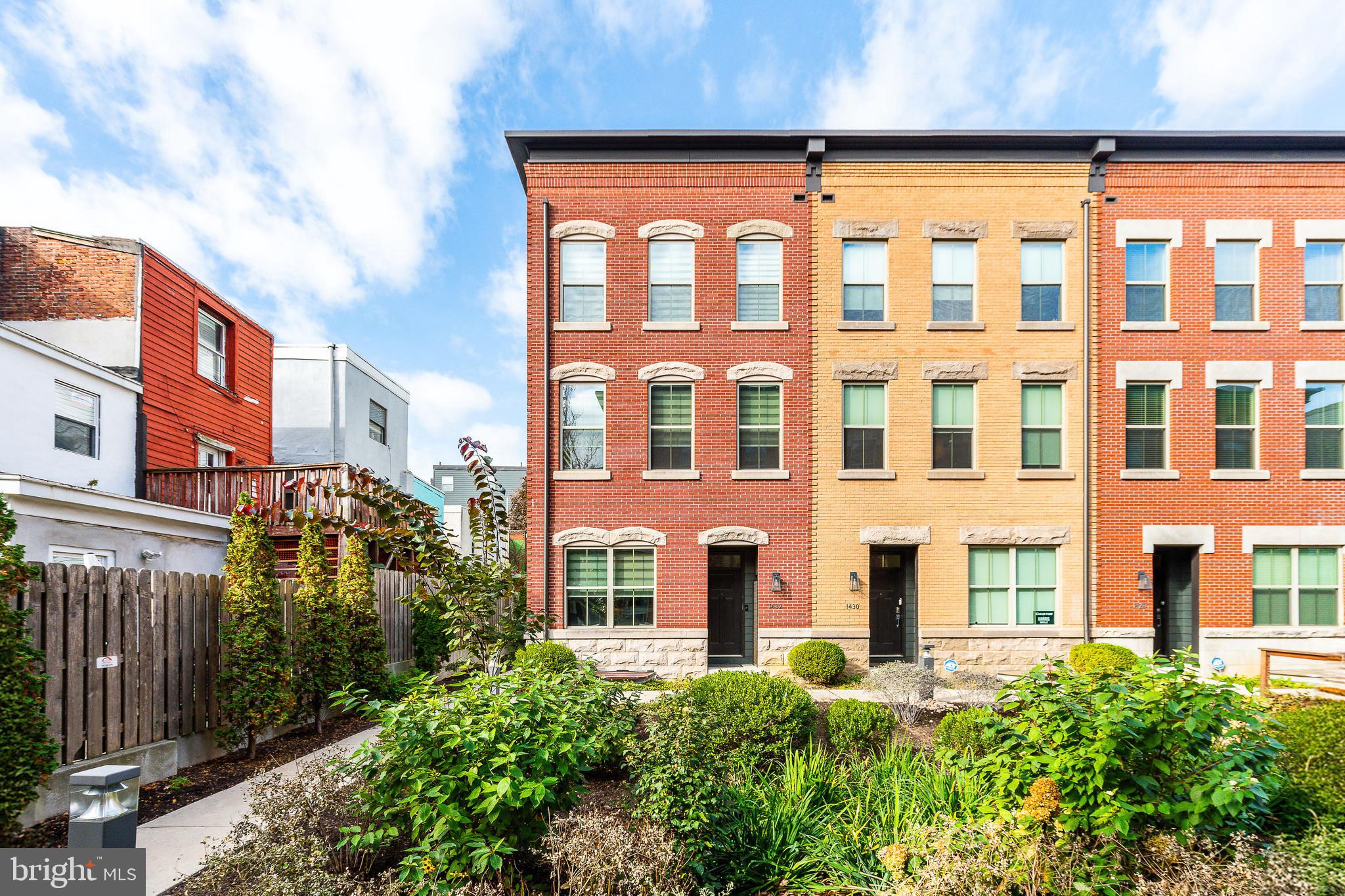 1432 S Leithgow Ter