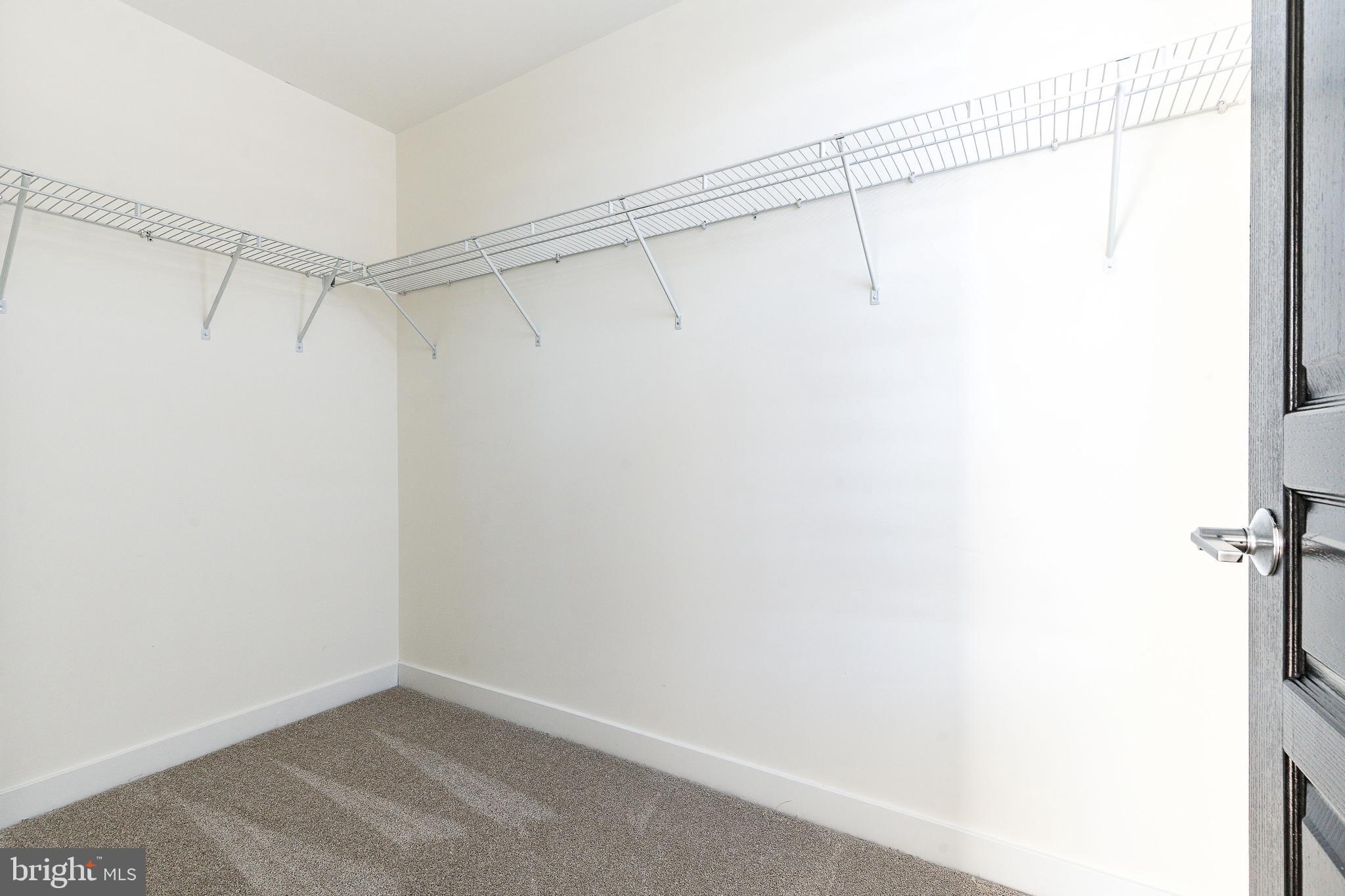 1432 S Leithgow Ter