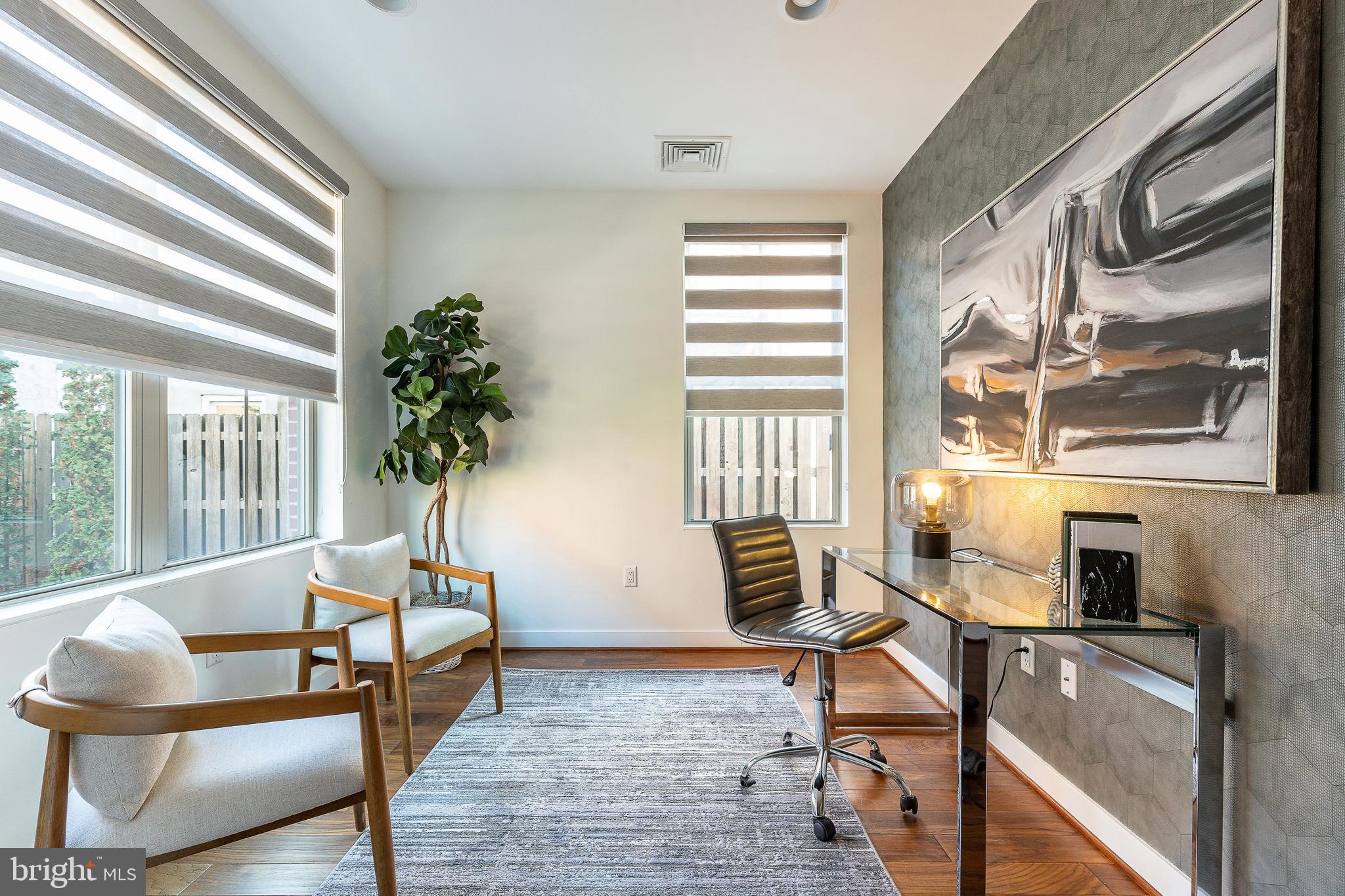 1432 S Leithgow Ter