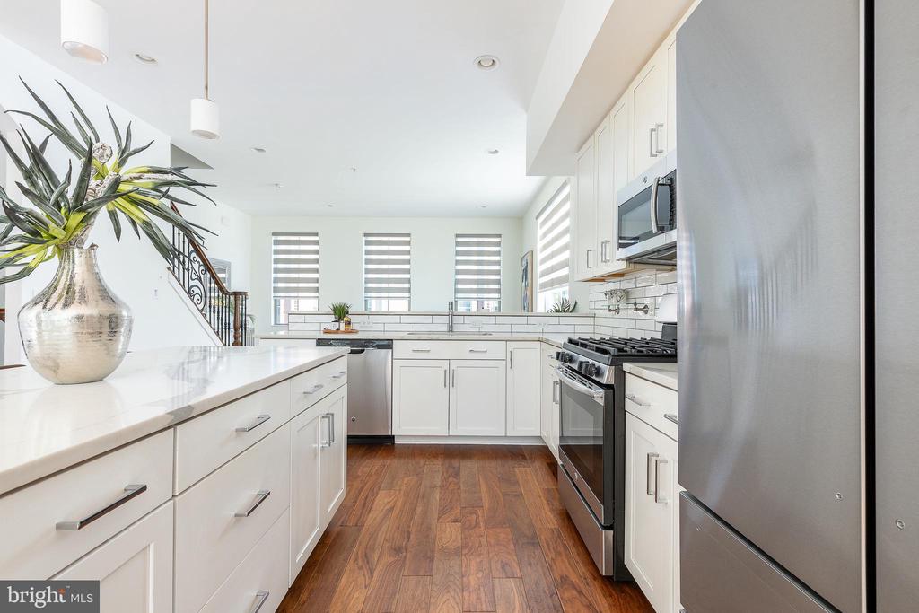 1432 S Leithgow Ter