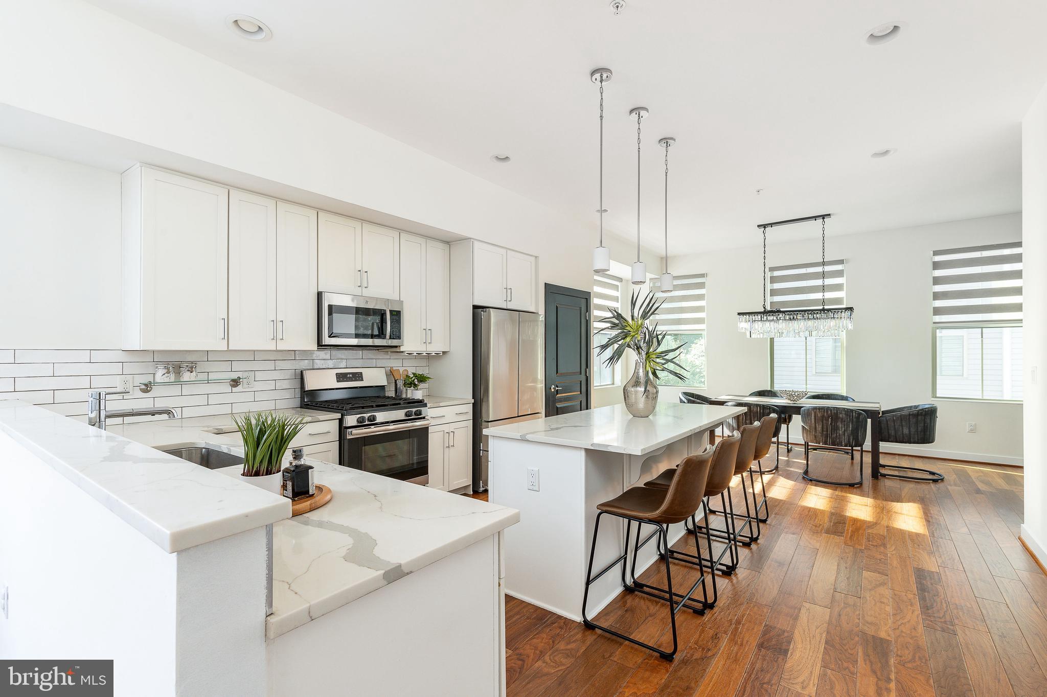 1432 S Leithgow Ter