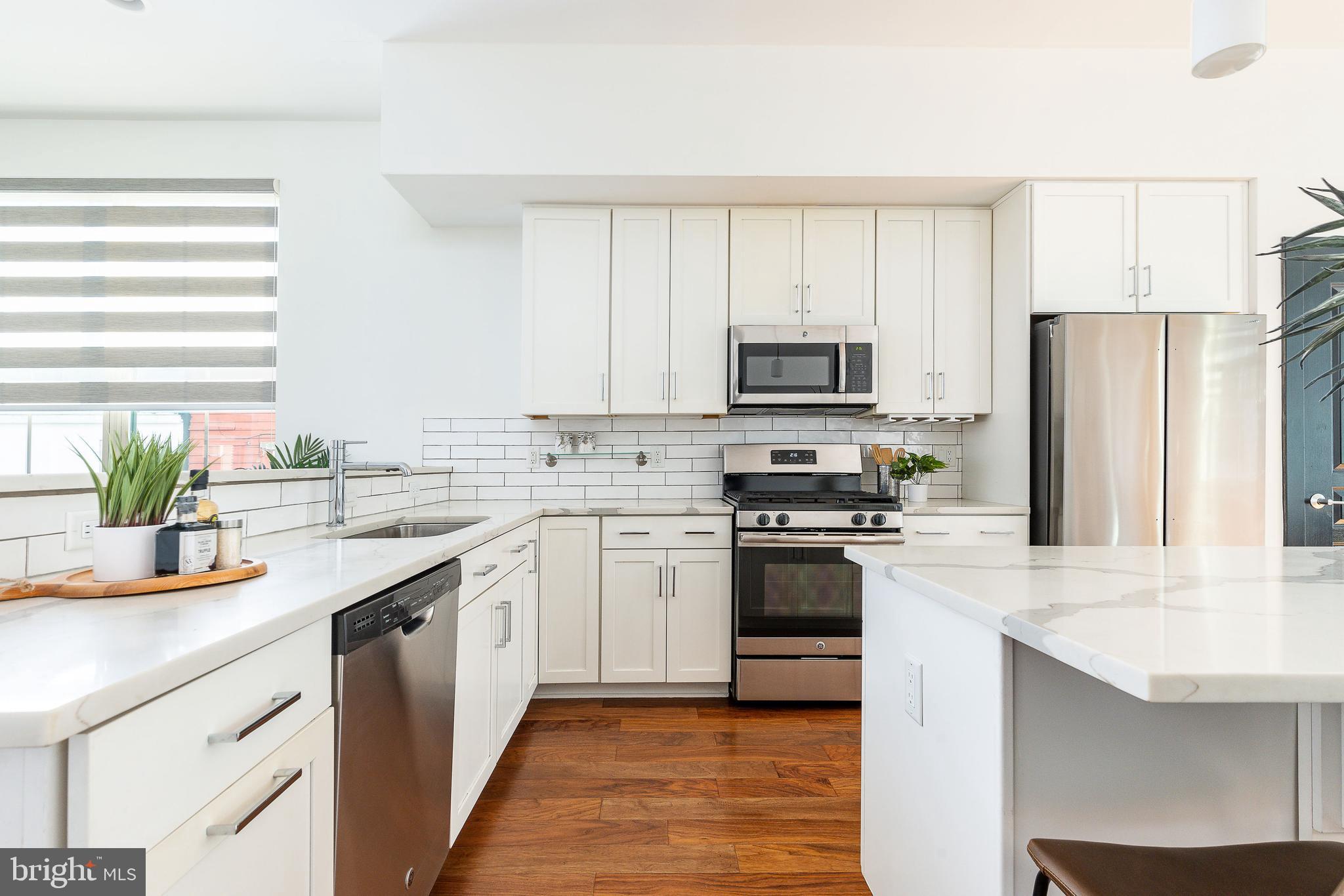 1432 S Leithgow Ter