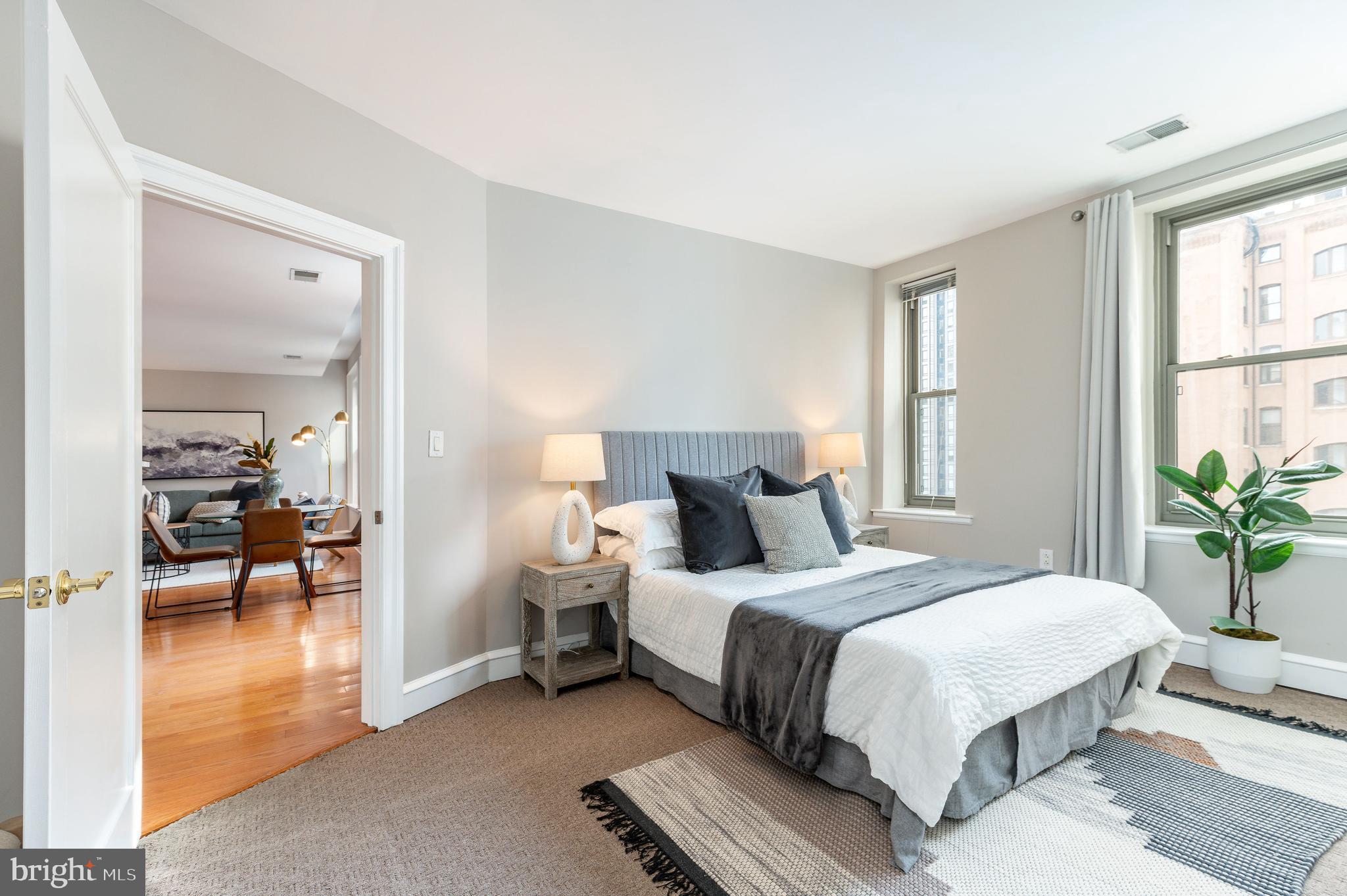 1811-19 Chestnut St #803