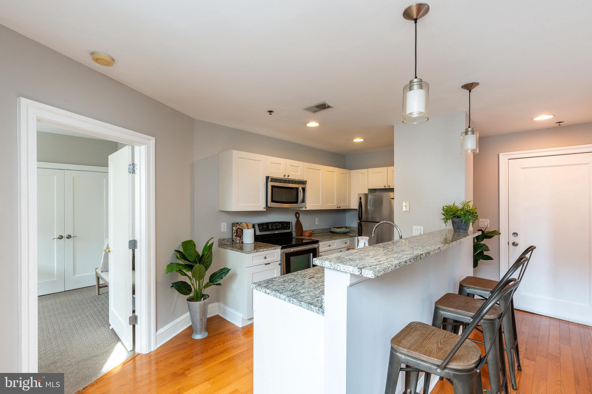 1811-19 Chestnut St #803