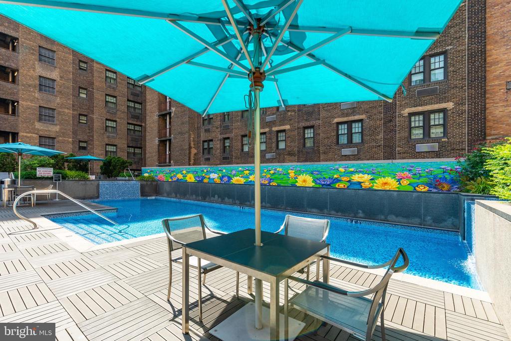 219-29 S 18th St #908