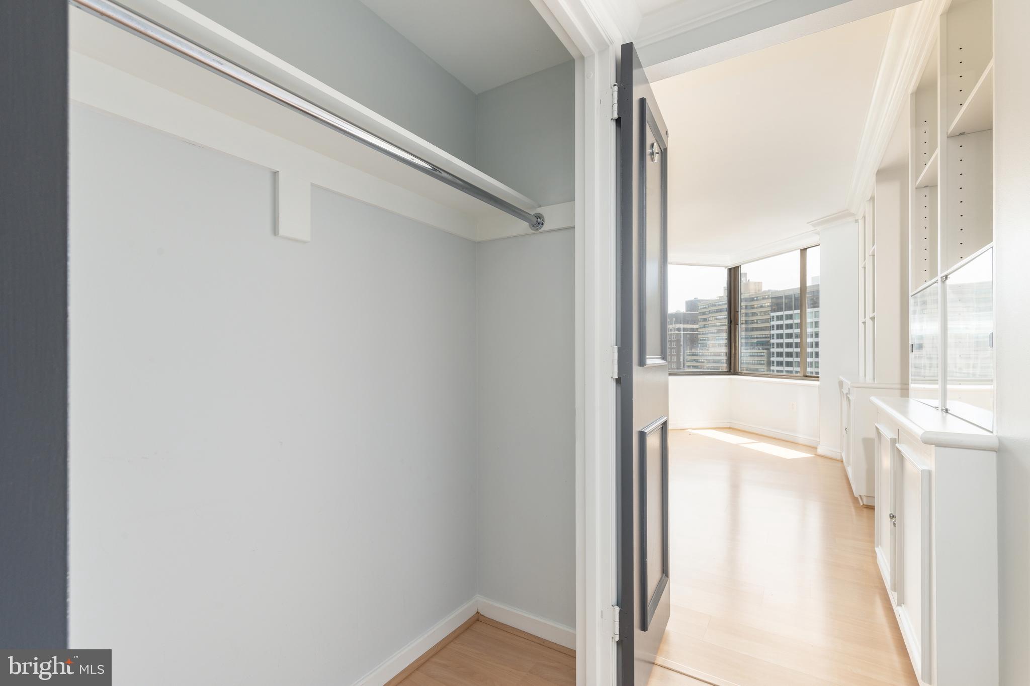 202-10 W Rittenhouse Sq #1108