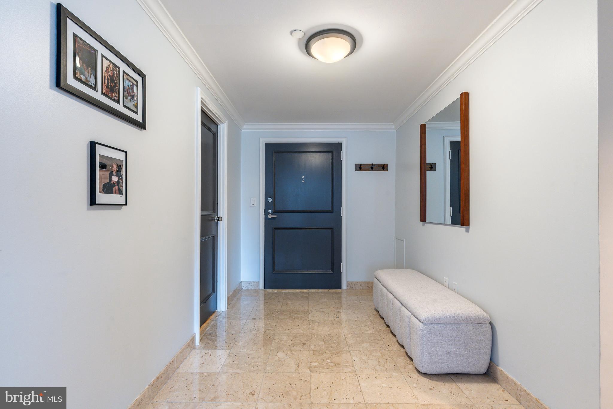 202-10 W Rittenhouse Sq #1108