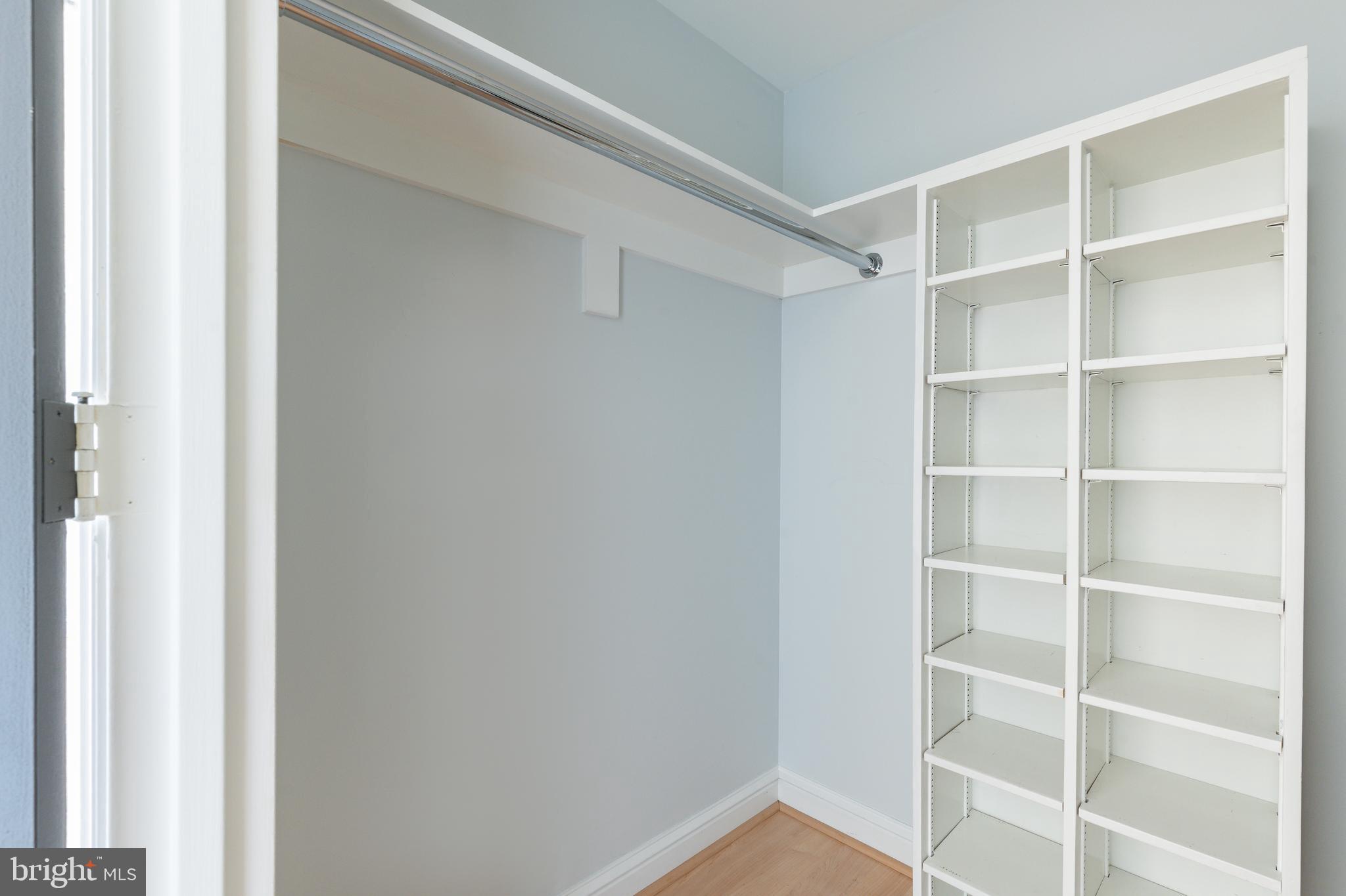 202-10 W Rittenhouse Sq #1108