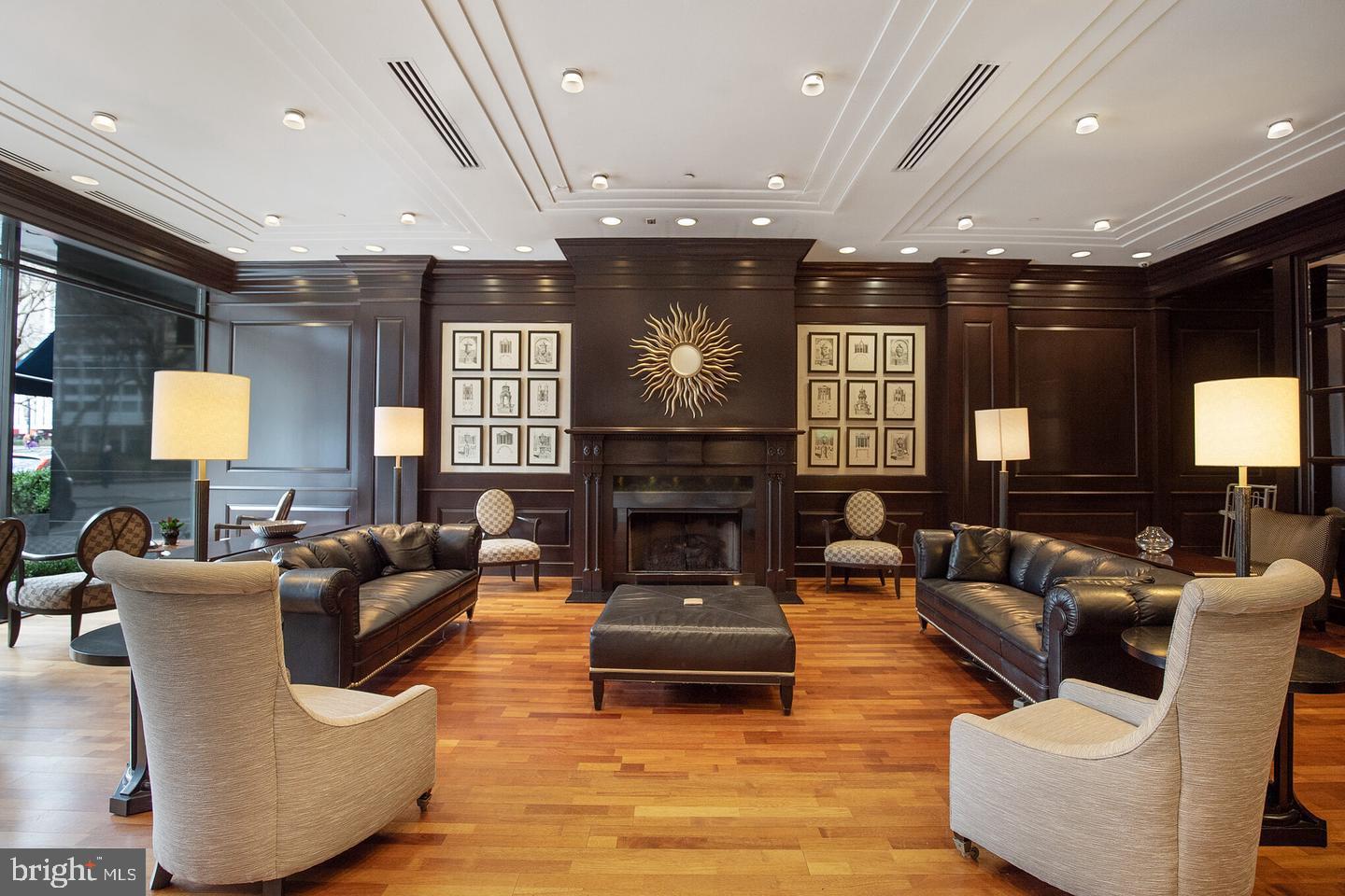 219 S 18TH STREET 29 705A