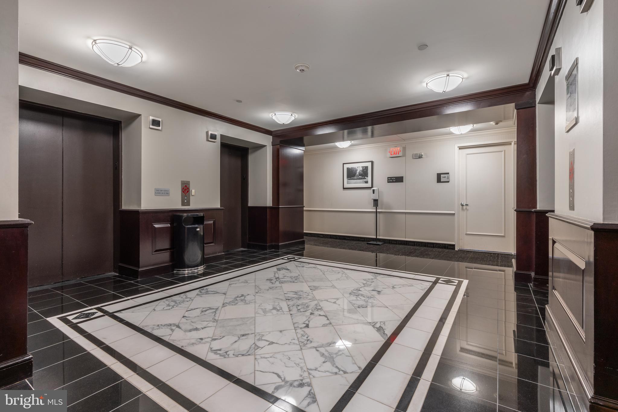 219 S 18TH STREET 29 705A