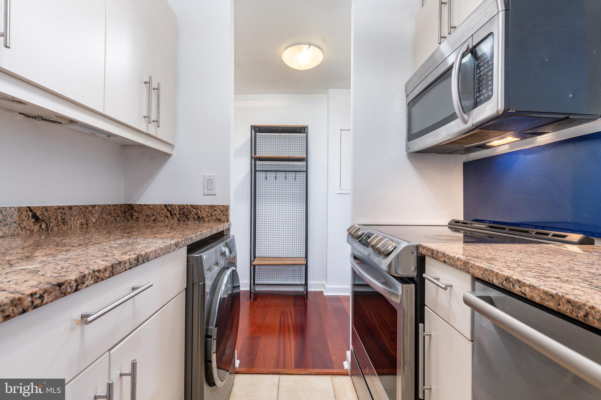 219 S 18TH STREET 29 705A