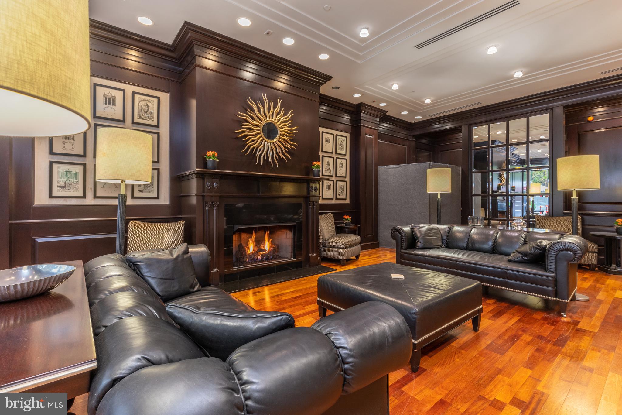 219 S 18TH STREET 29 705A