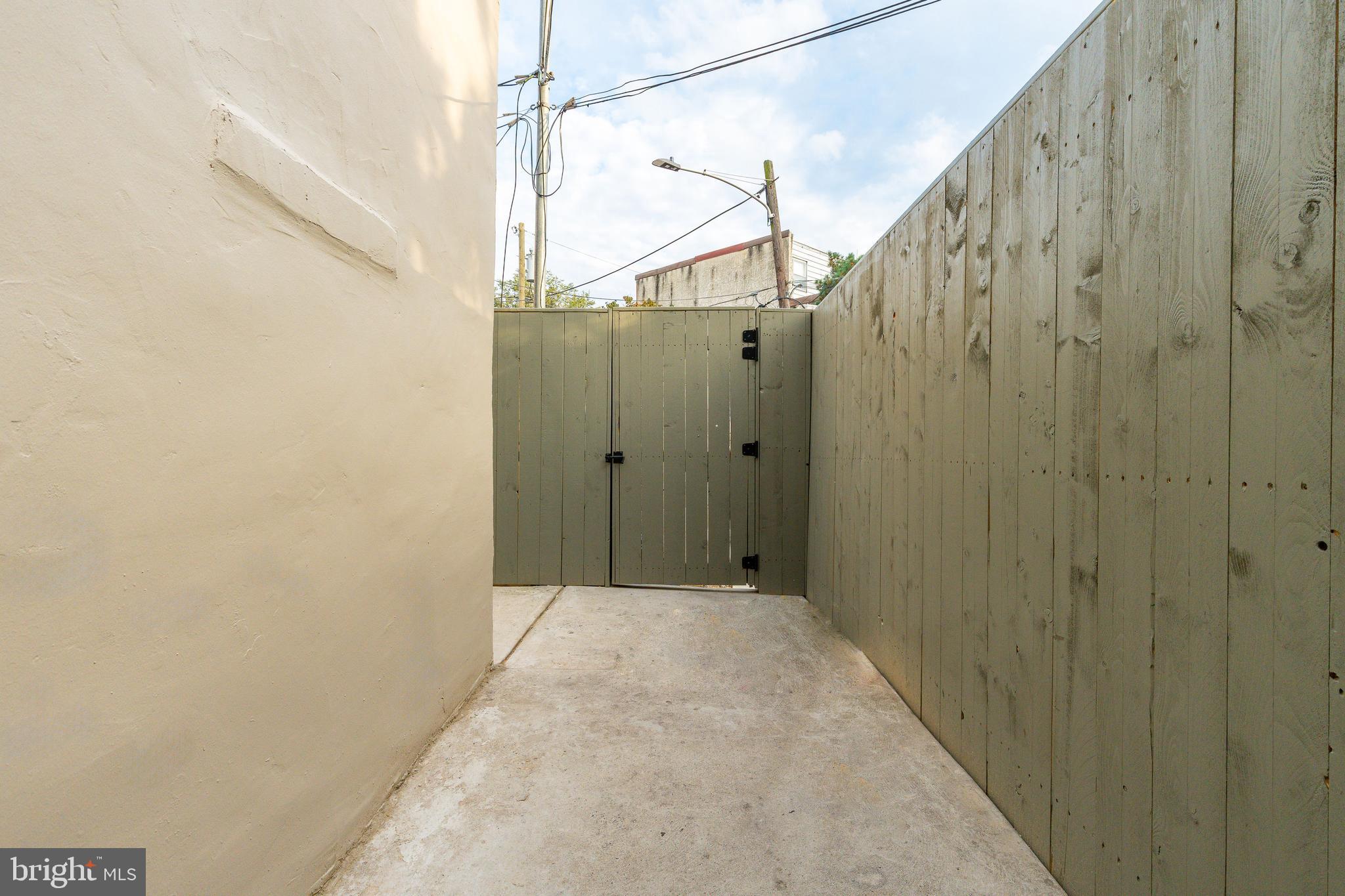 2311 GRAYS FERRY AVENUE