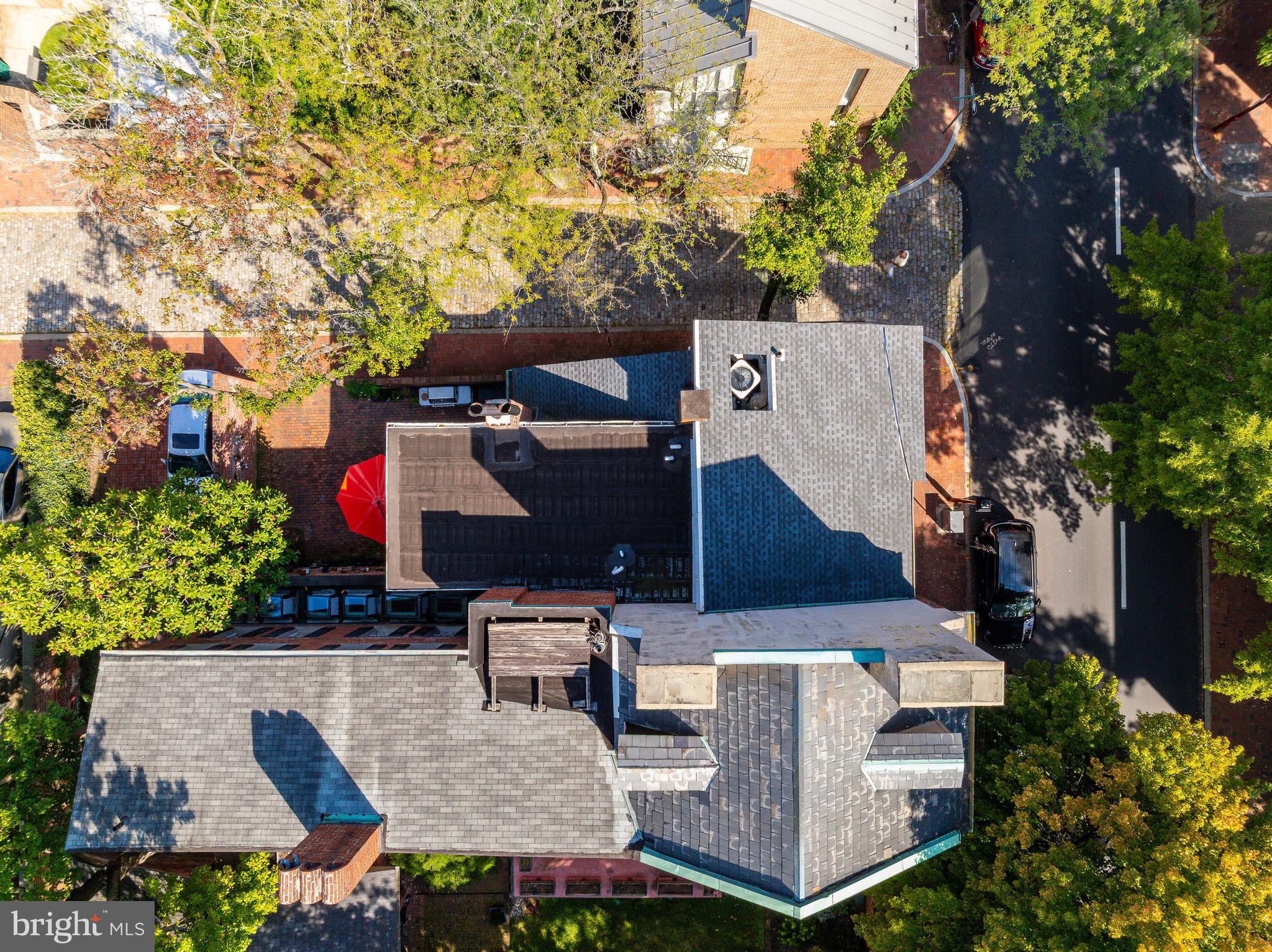 318 S 4TH STREET