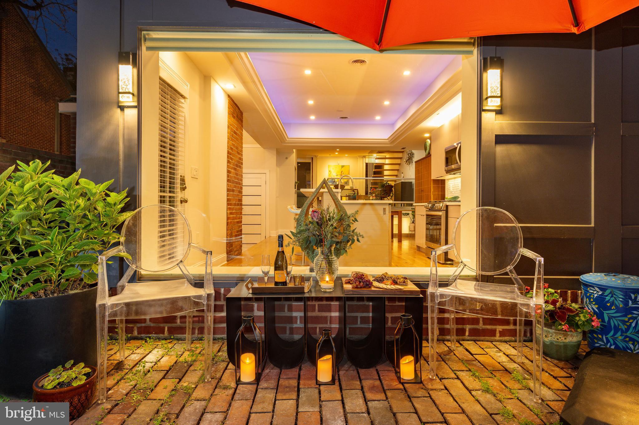 318 S 4TH STREET