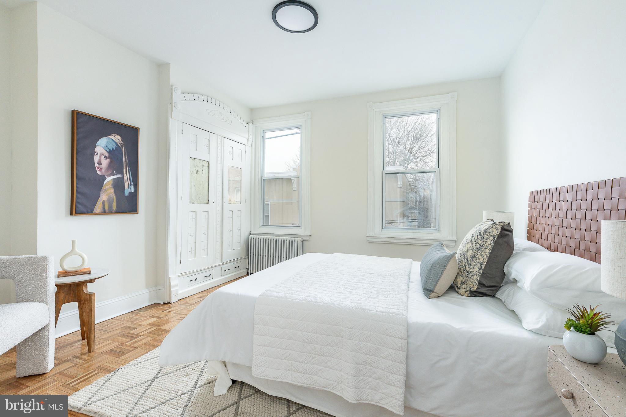 2326 GREENWICH STREET