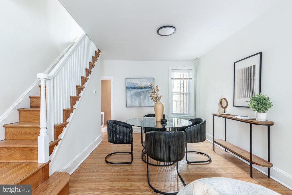 2326 GREENWICH STREET