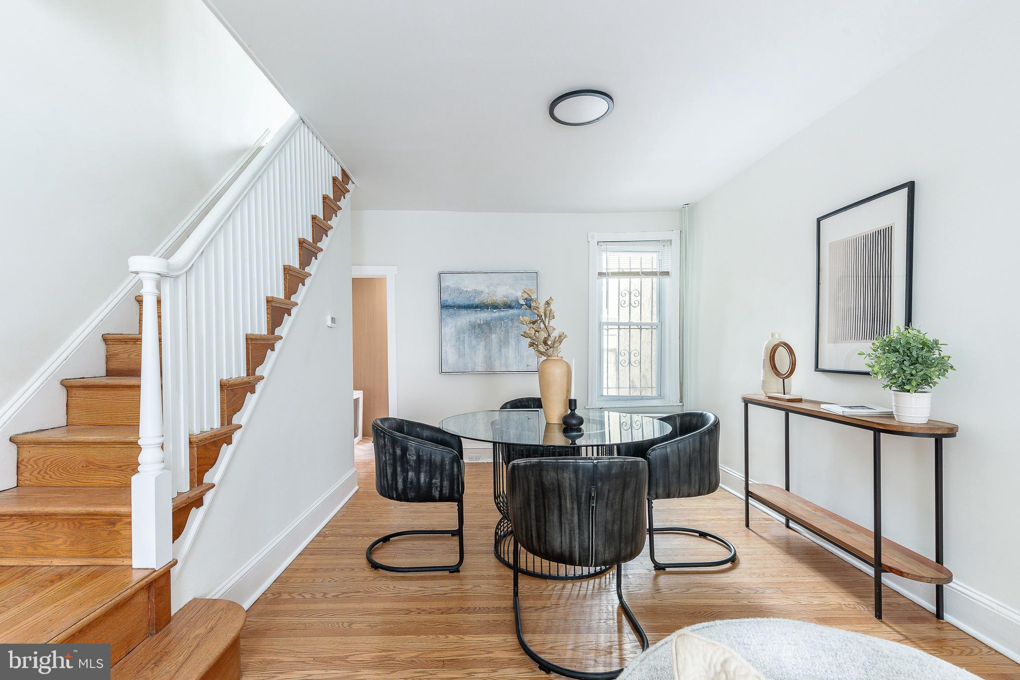 2326 GREENWICH STREET