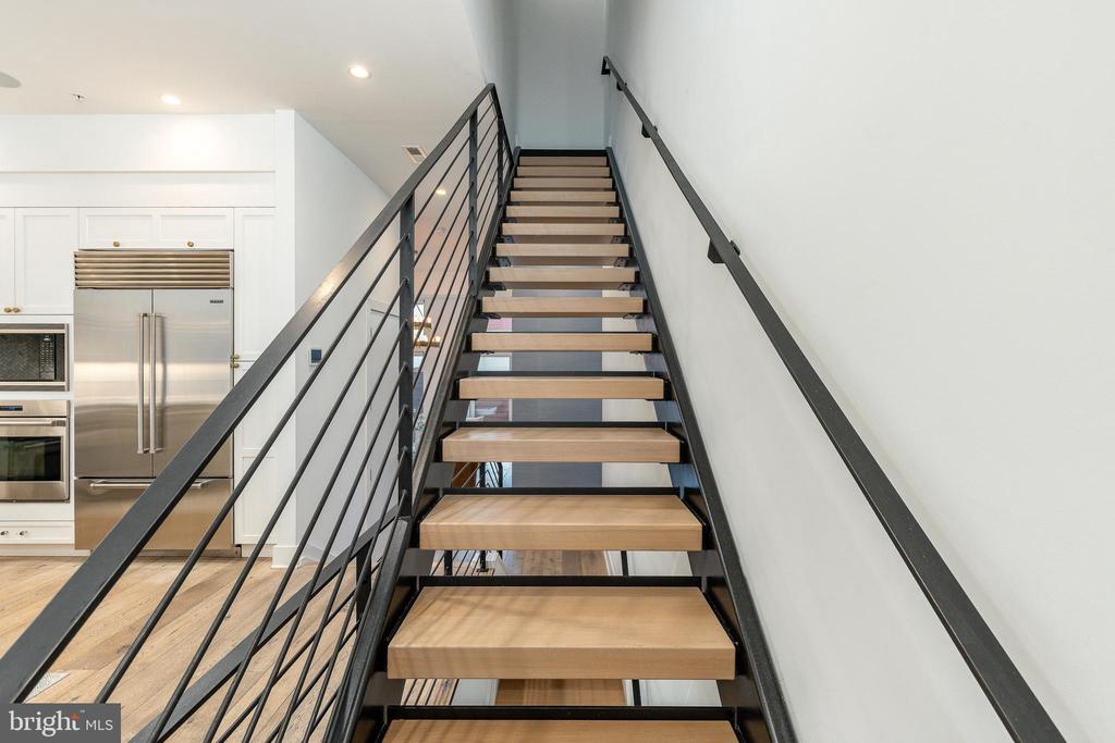 622 S 7TH STREET