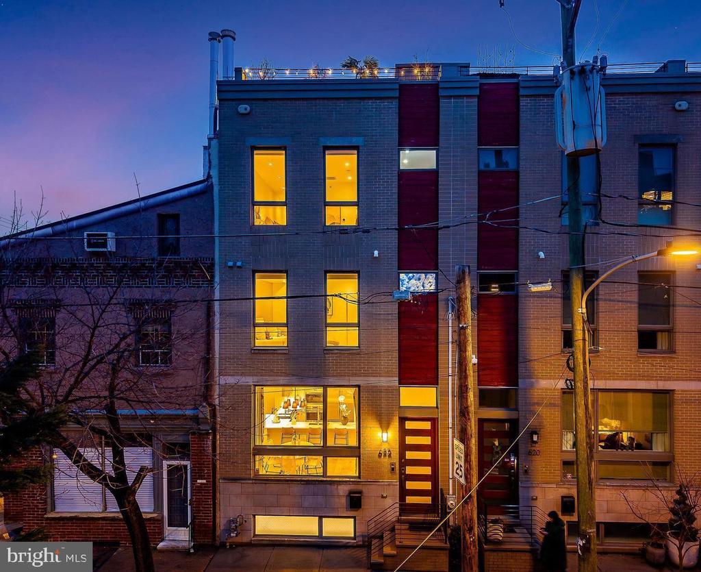 622 S 7TH STREET