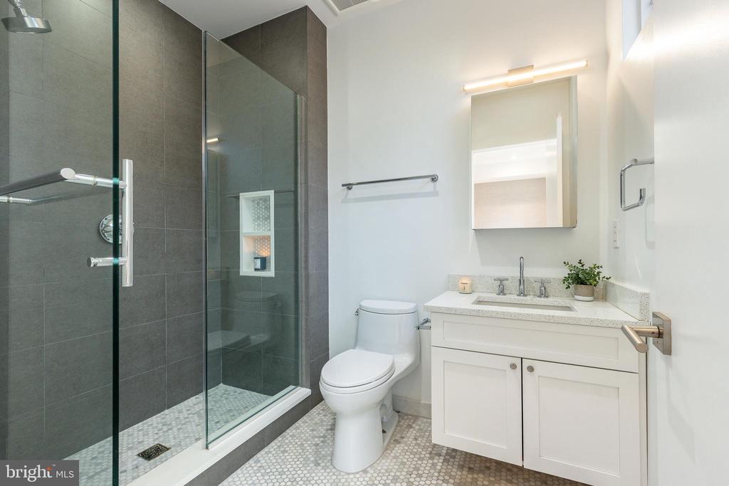 622 S 7TH STREET