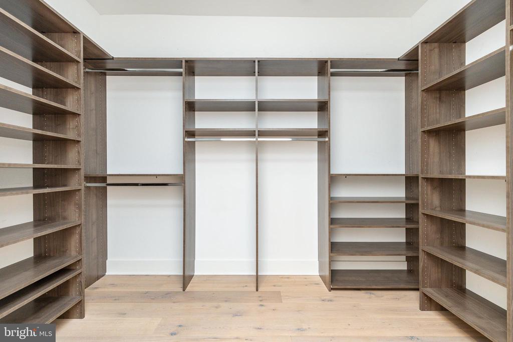 622 S 7TH STREET