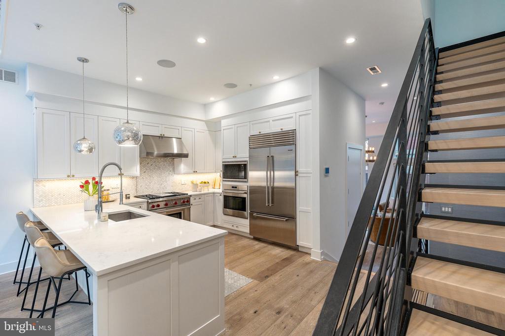 622 S 7TH STREET