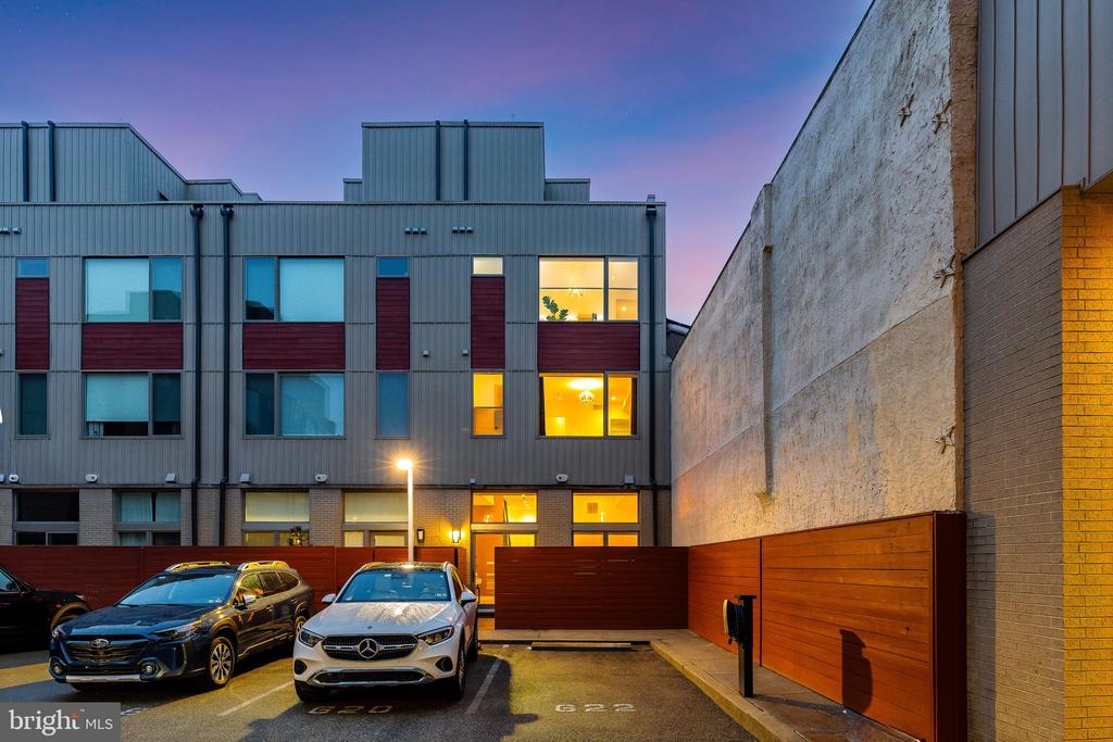 622 S 7TH STREET