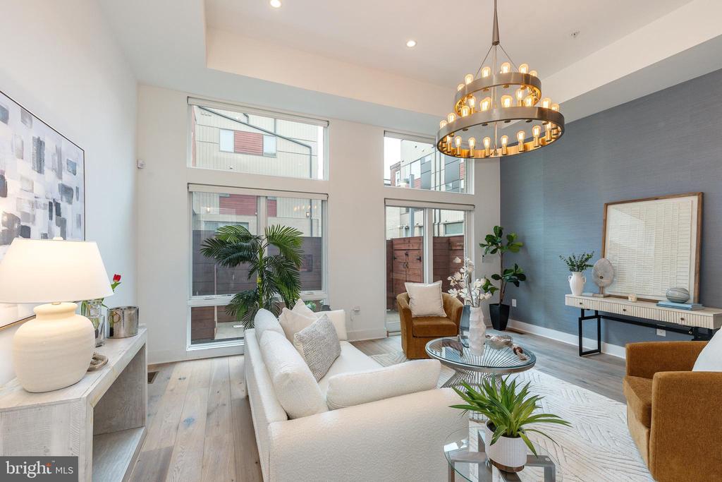 622 S 7TH STREET
