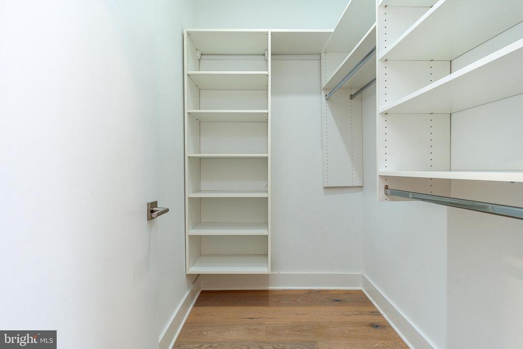 622 S 7TH STREET