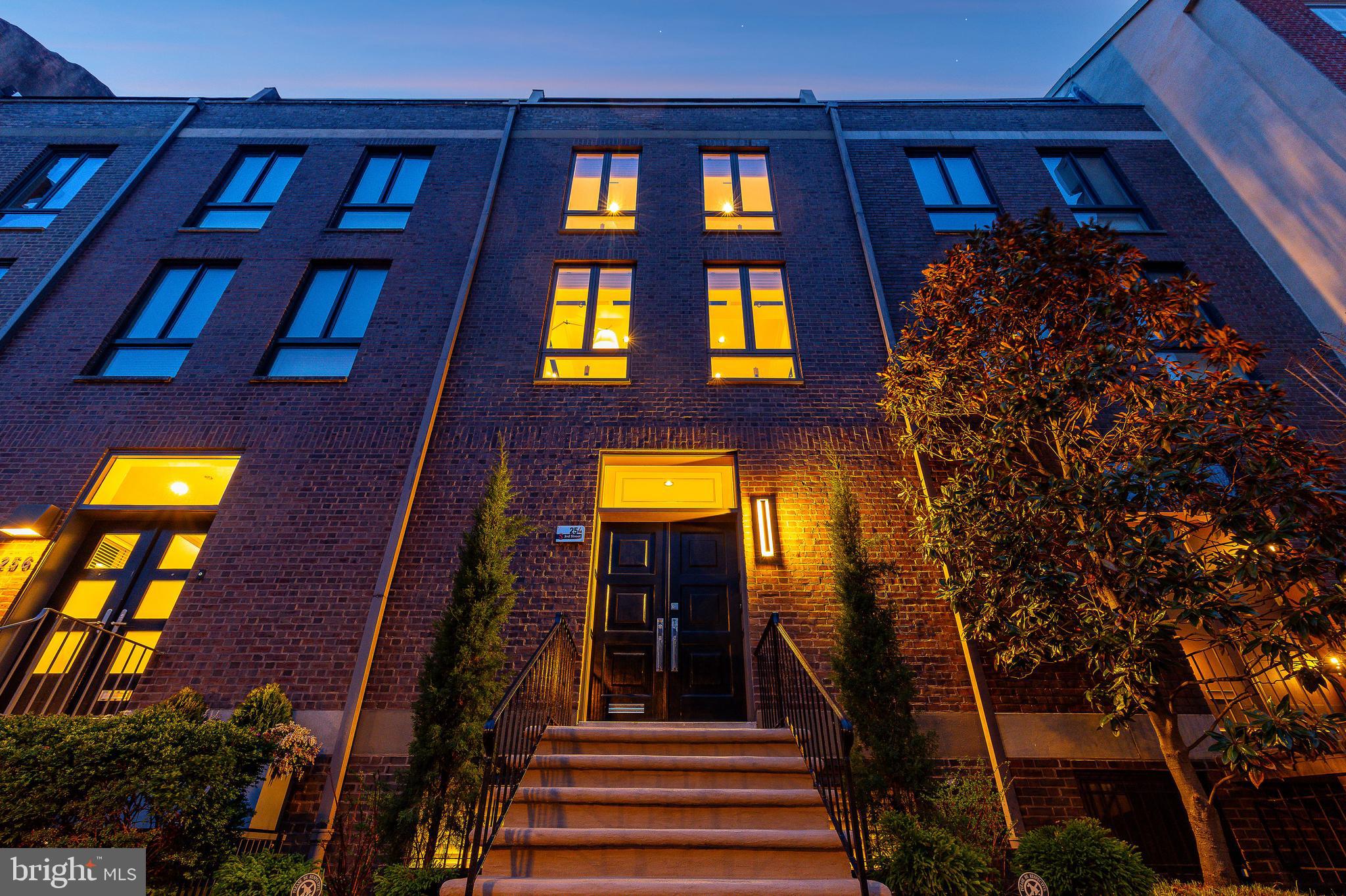254 S 3RD STREET