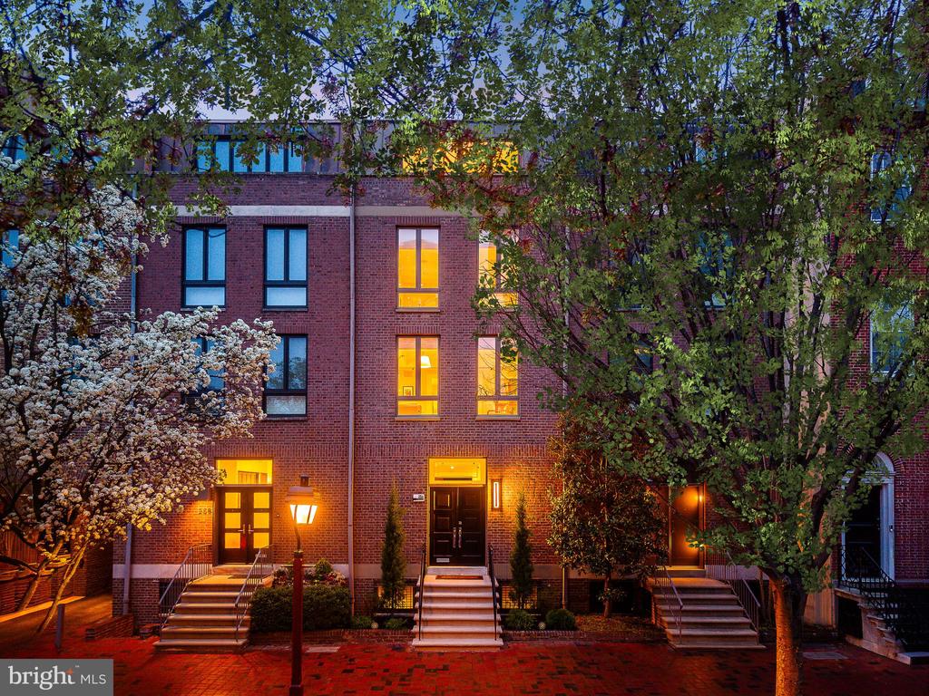 254 S 3RD STREET