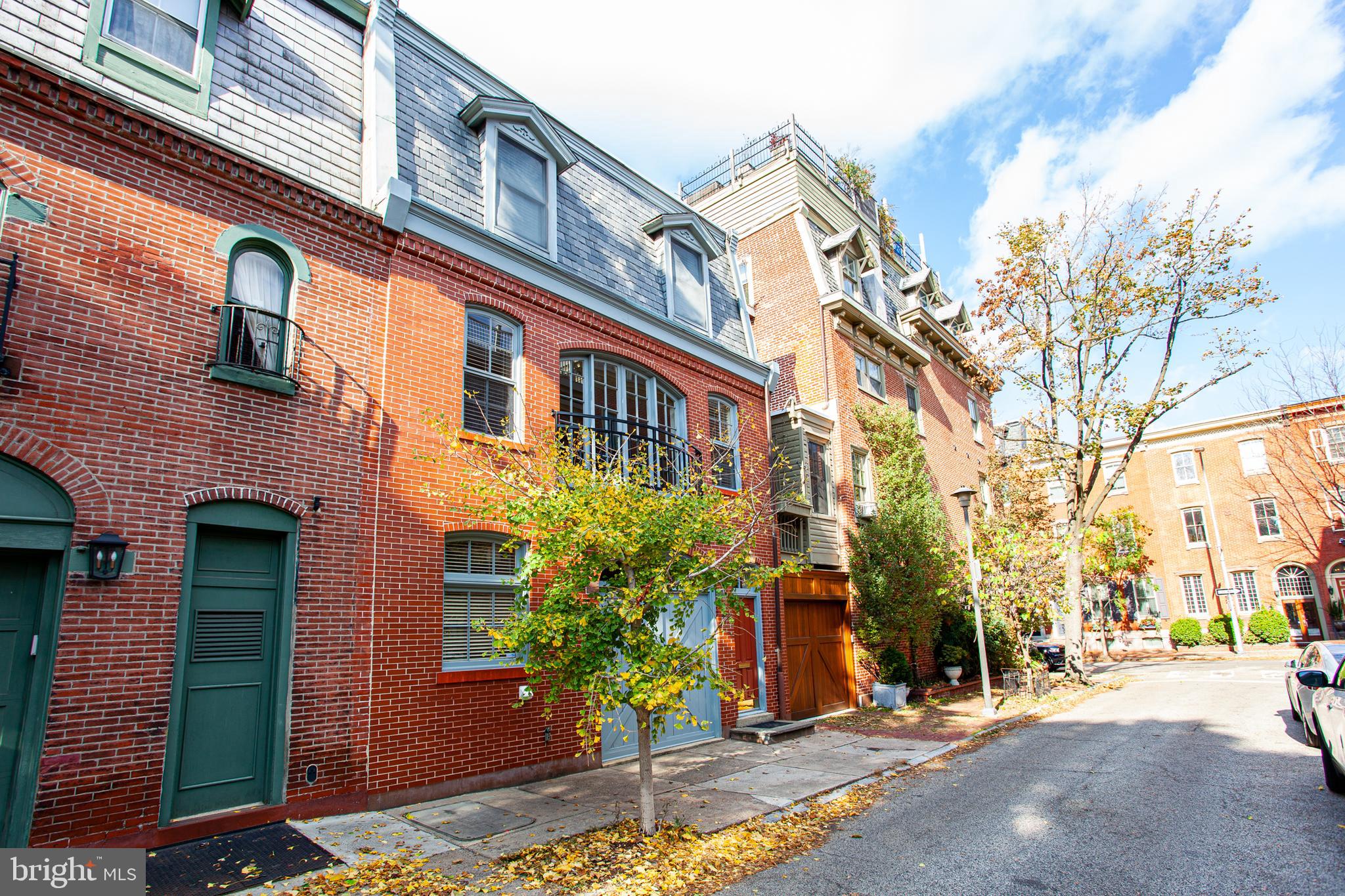 406 S VAN PELT STREET