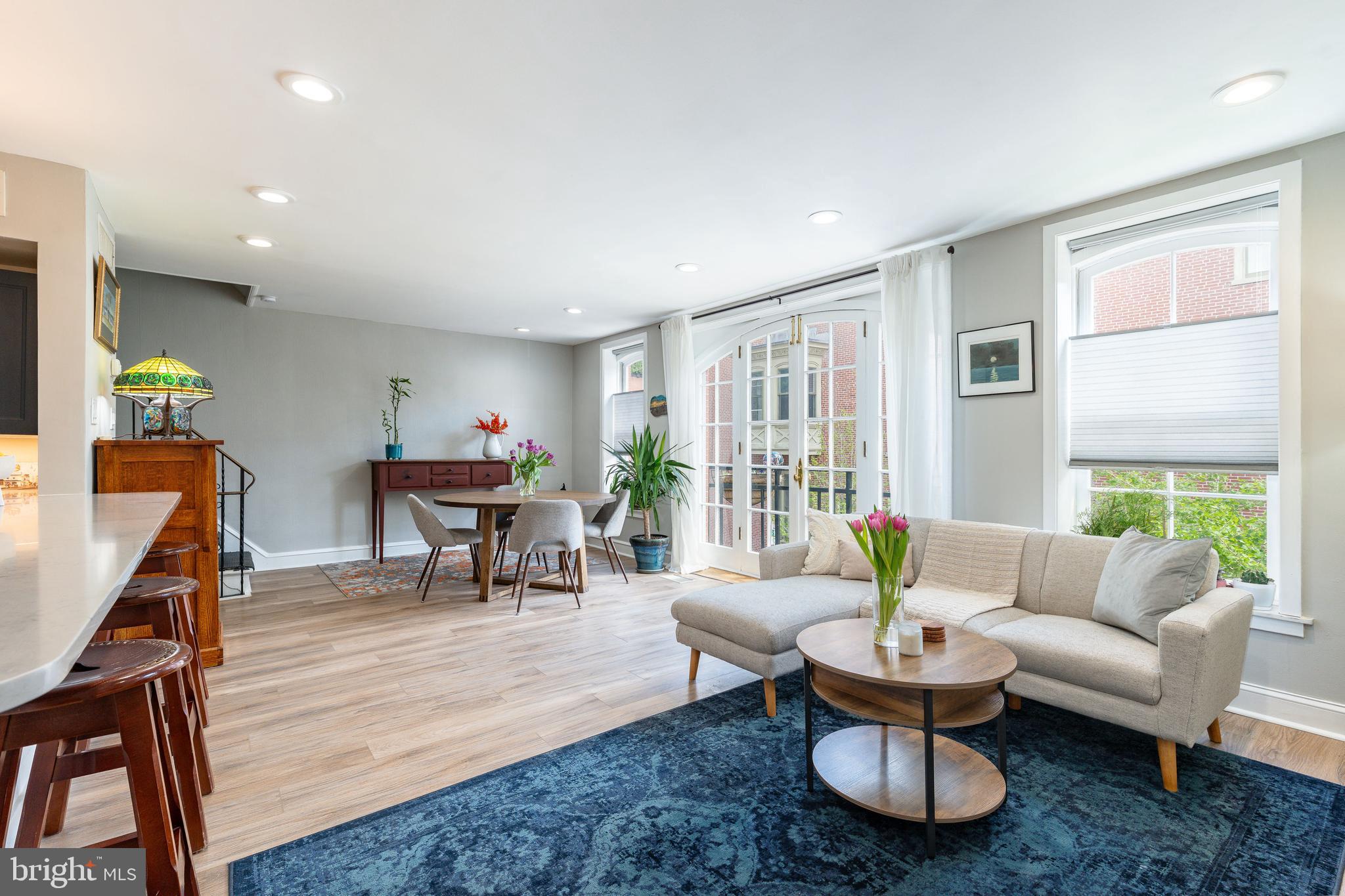 406 S VAN PELT STREET