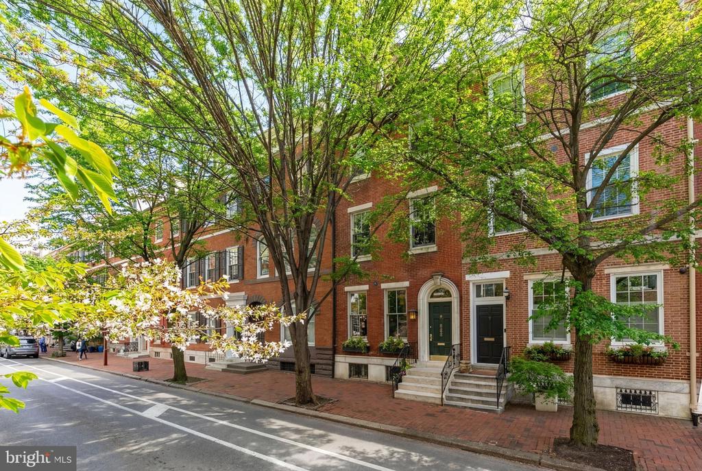 632 SPRUCE STREET