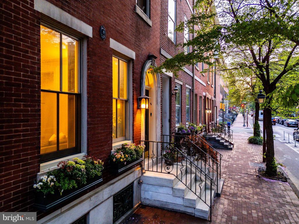 632 SPRUCE STREET