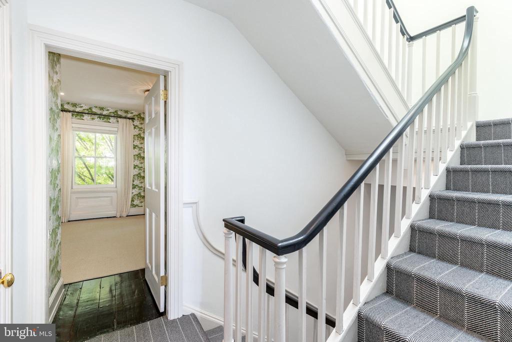 632 SPRUCE STREET