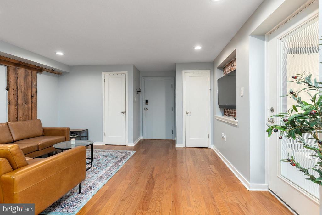 136 N 2ND STREET 38 2A