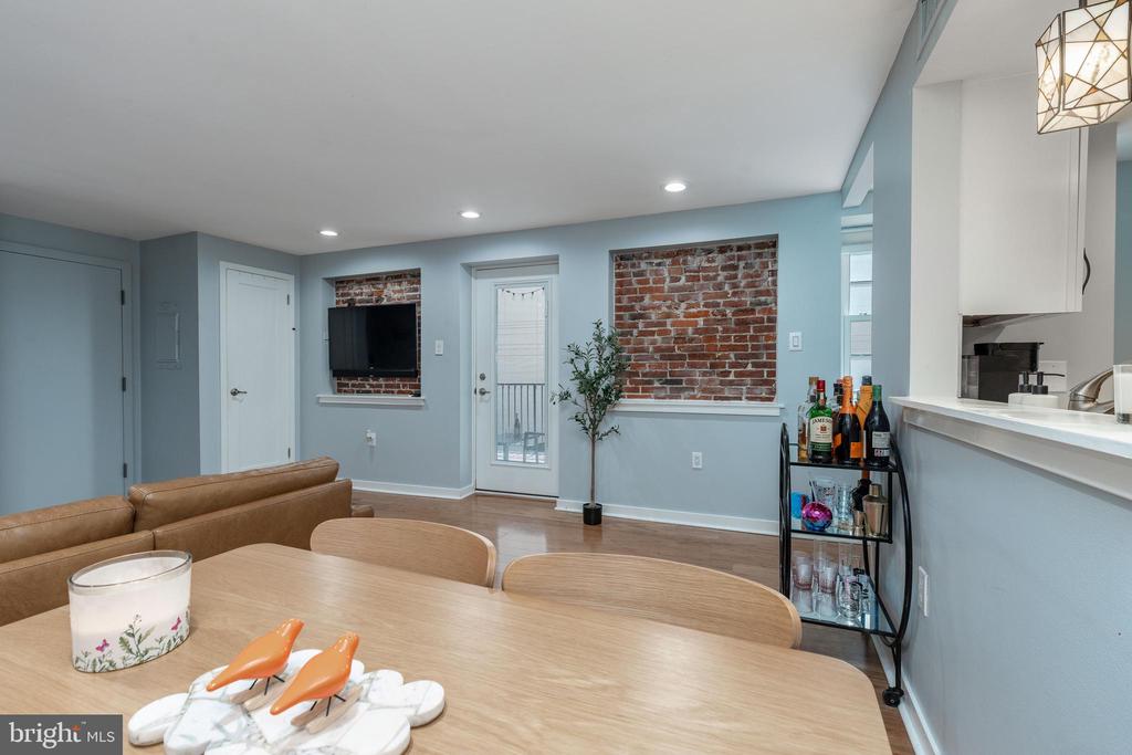 136 N 2ND STREET 38 2A