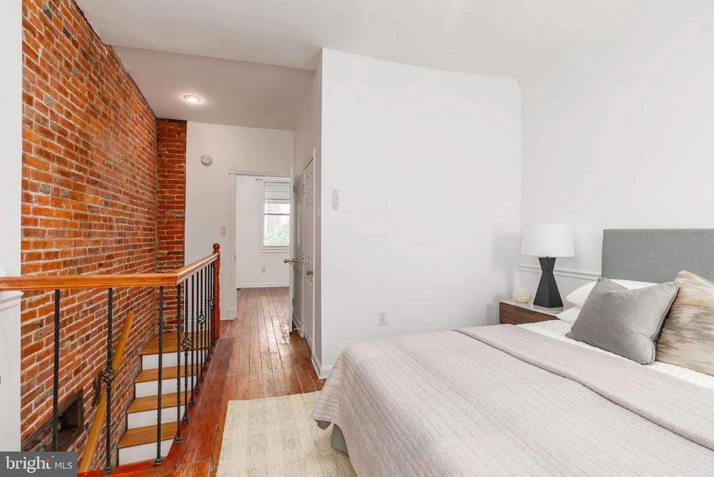 133 MONROE STREET