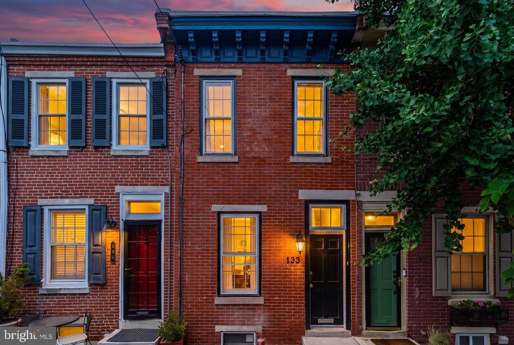 133 MONROE STREET