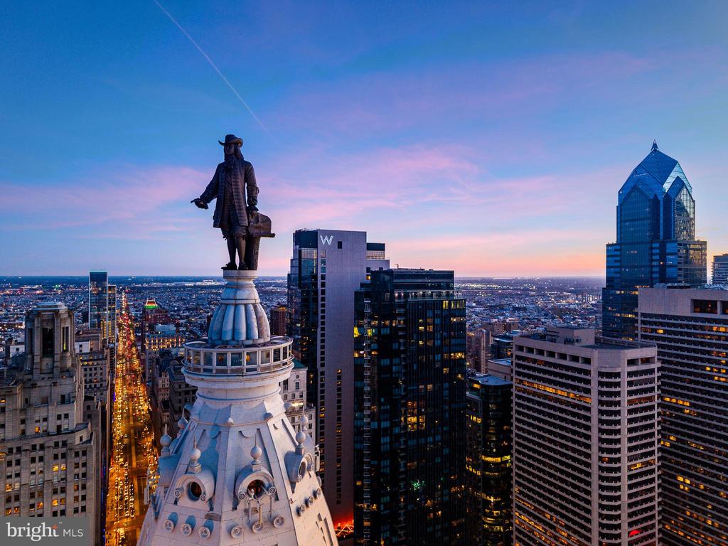 1414 S PENN SQUARE Unit: PH1B