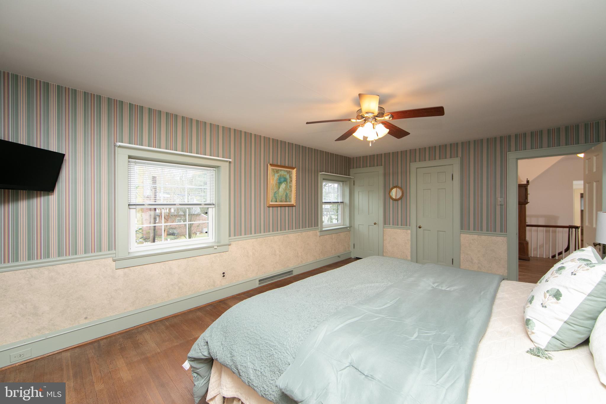 330 Woodland Ave