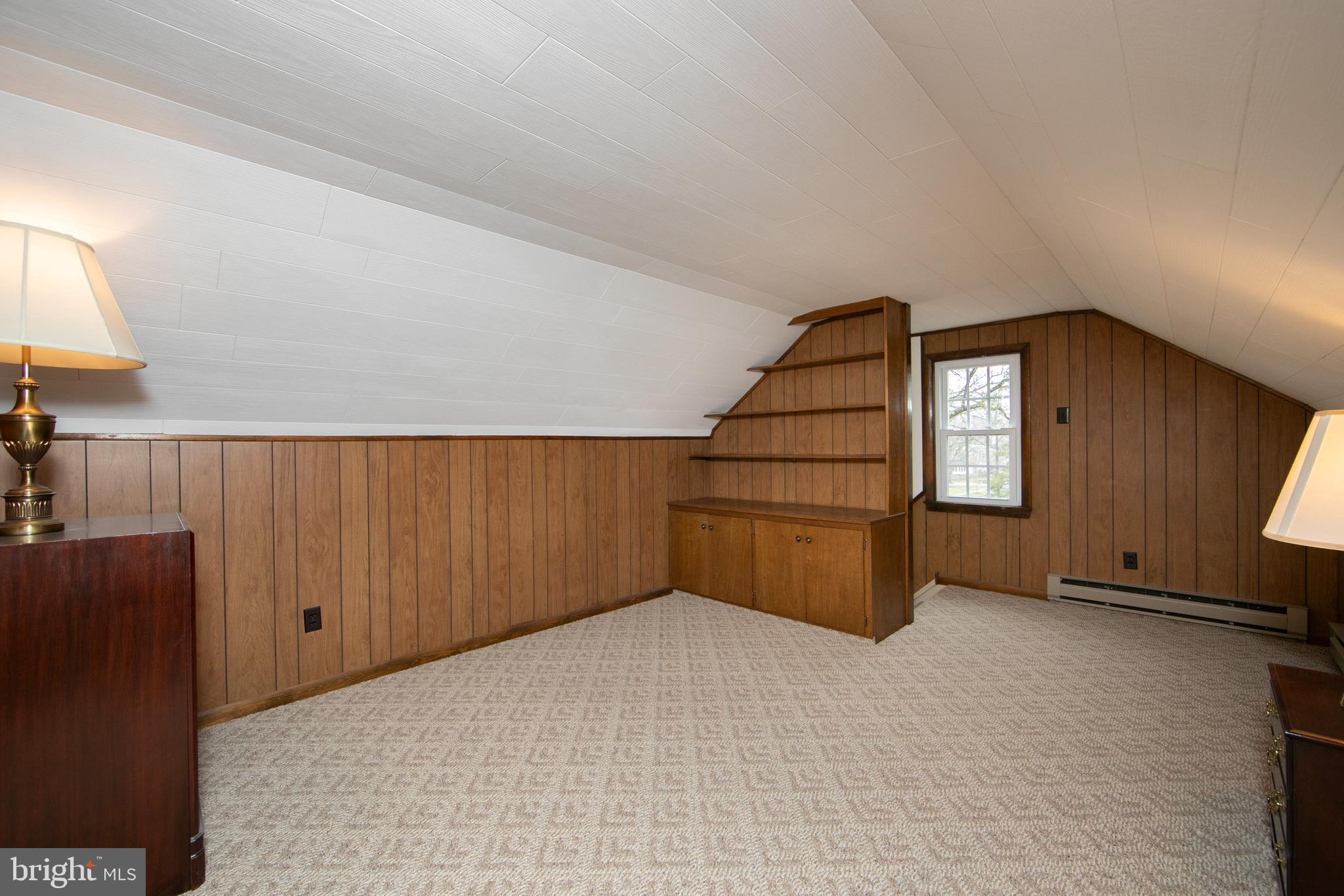 330 Woodland Ave