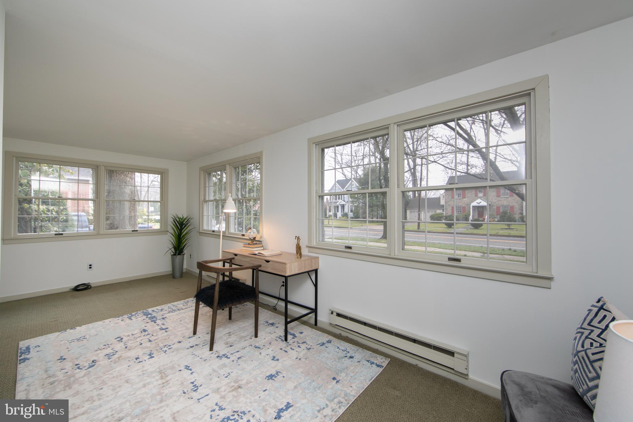 330 Woodland Ave