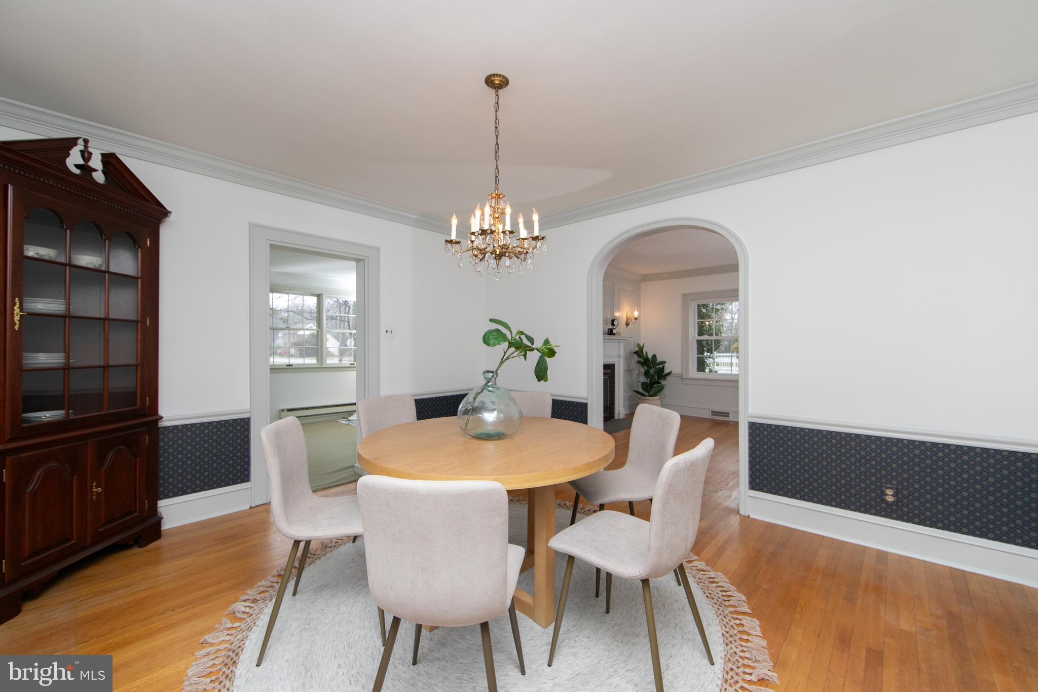 330 Woodland Ave