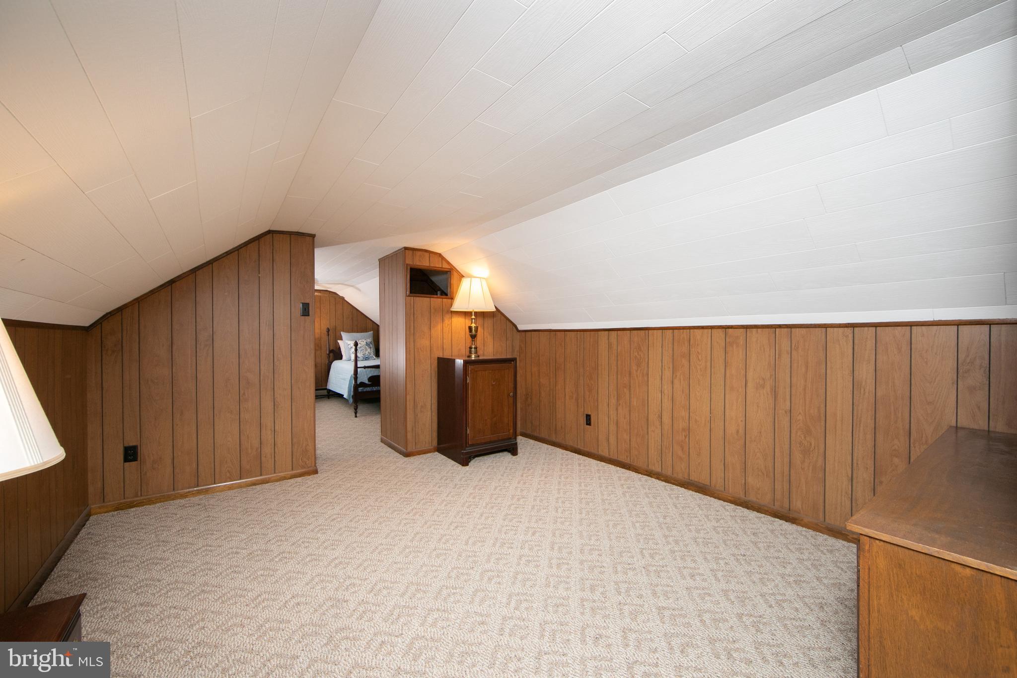 330 Woodland Ave