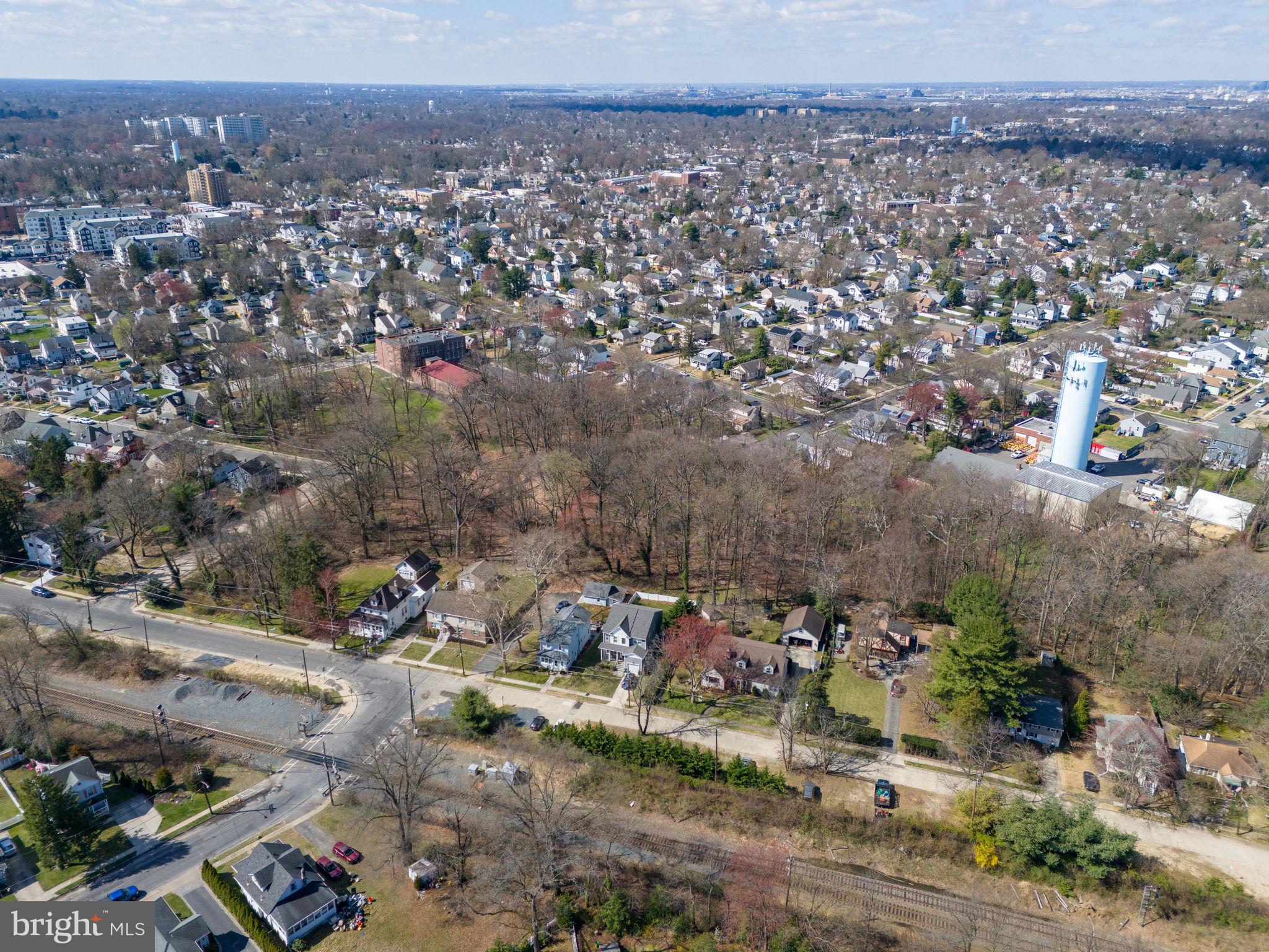 503 Locust Ave
