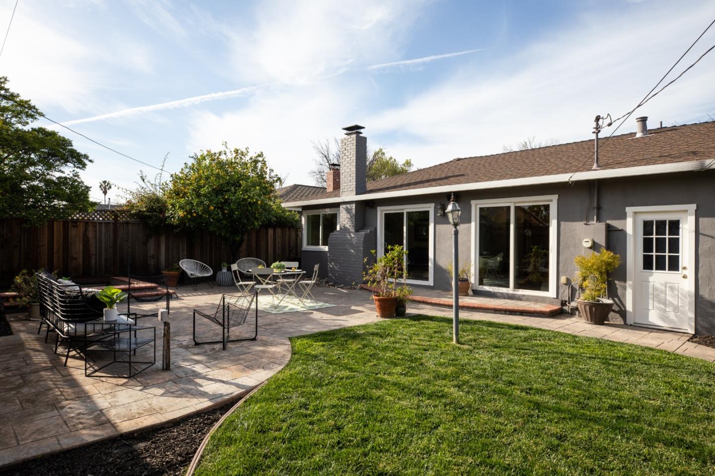 928 Kingfisher DR